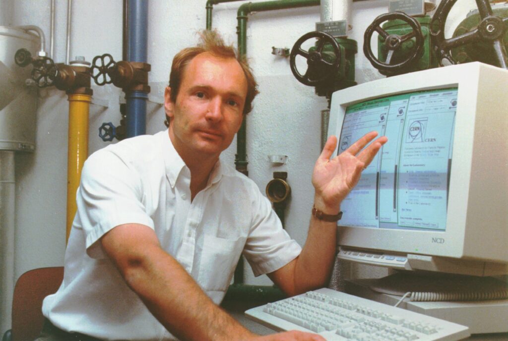 3. Tim Berners-Lee : Inventeur du World Wide Web